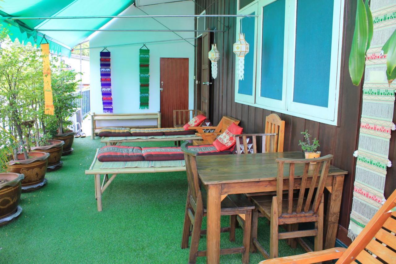 Absolute House Hostel Chiang Mai Bagian luar foto